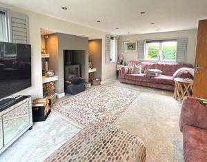 Photo 7- click for photo gallery